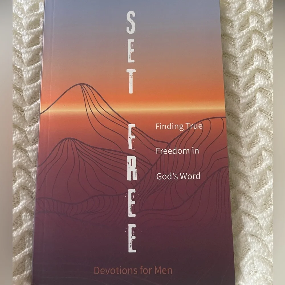 Set Free Devotional Prayer Journal for Men